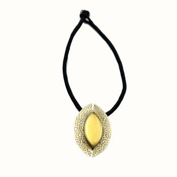 antique style necklace 